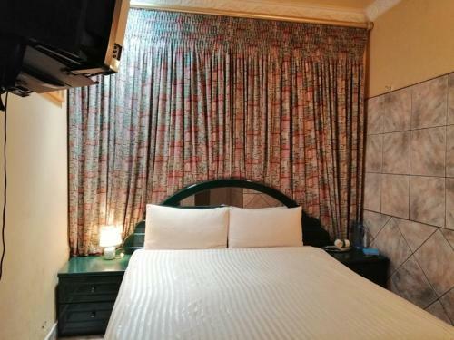 Hostal Lenasia Guest Lodge