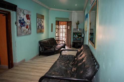 Hostal Lenasia Guest Lodge
