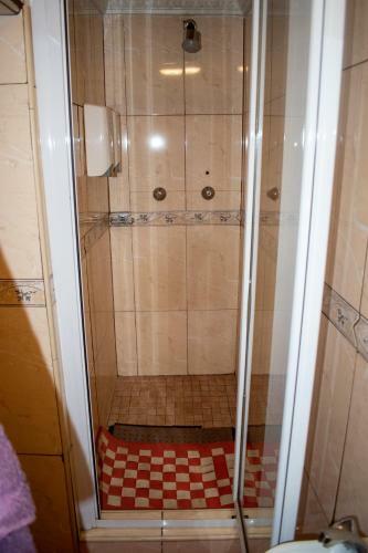 Hostal Lenasia Guest Lodge