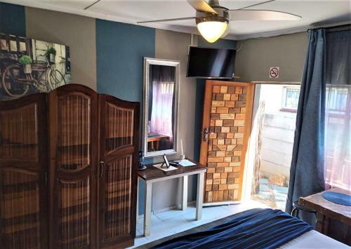 Hostal Edenville Guesthouse
