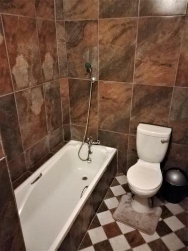 Hostal Edenville Guesthouse