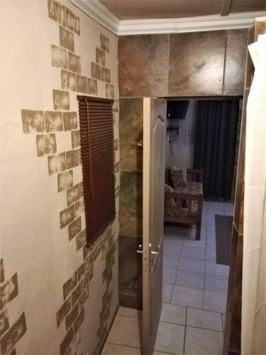 Hostal Edenville Guesthouse