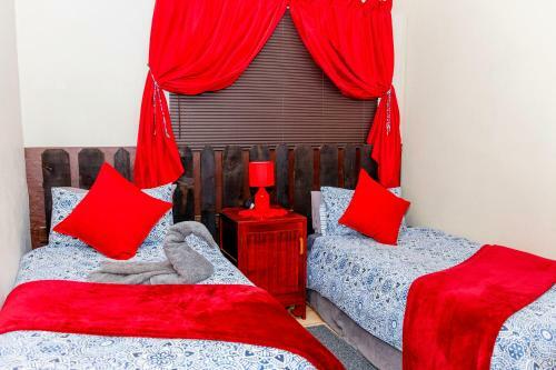 Hostal Silver Swan Accommodation