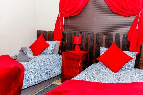 Hostal Silver Swan Accommodation