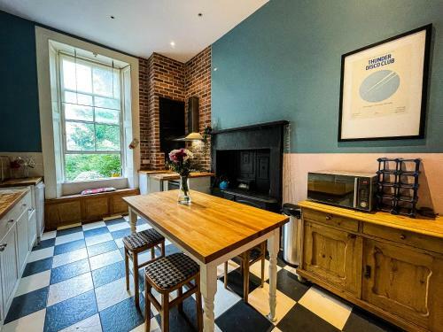 Spacious & Beautiful Glasgow Westend Apartment - Cop26
