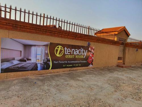 Hostal Tenacity Guesthouse - Riviera Park
