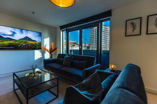 Apartamento The Skyline Suite - *private Balcony* *views*