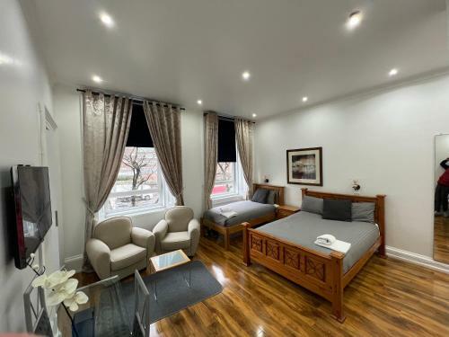 Hostal City Studios Free Parking