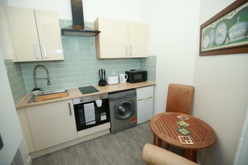 Hostal City Studios Free Parking
