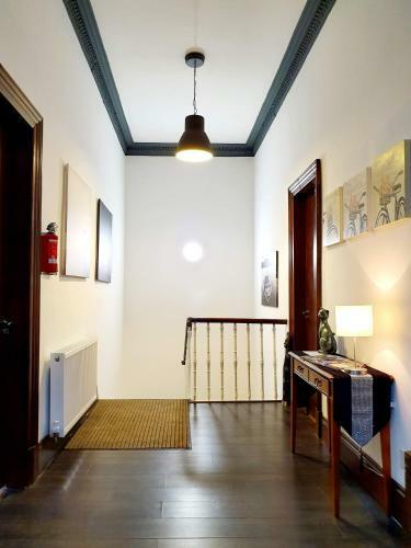 Studio Apartment Paisley Road West