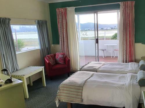 Hostal Lagoona Inn