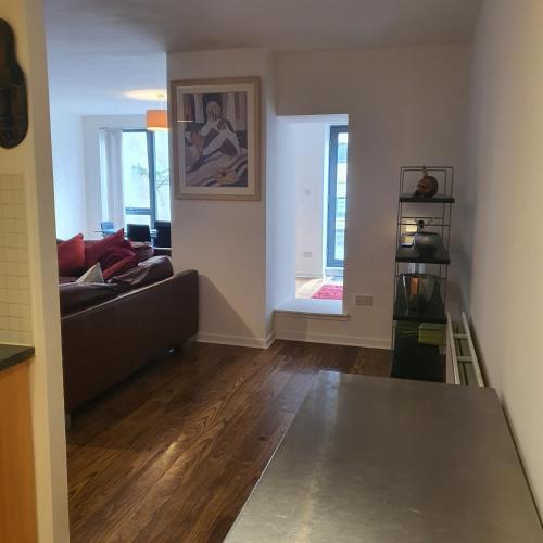 Apartamento Modern Apt @tramway Theatre (2bed2bath)