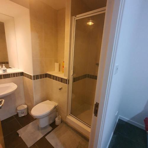 Apartamento Modern Apt @tramway Theatre (2bed2bath)