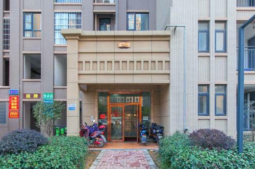 Hotel Wuhan Hanyang District�jiangcheng Avenue