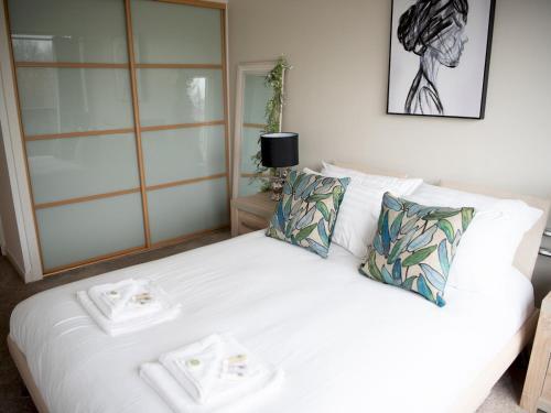 Apartamento Pass The Keys Stunning Glasgow Harbour Gf 2 Bed Duplex Sleeps 4