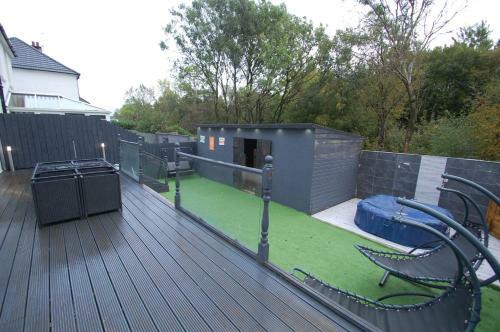 Mosspark Luxury House