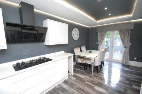 Mosspark Luxury House
