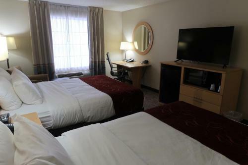 Hotel Comfort Suites Coraopolis