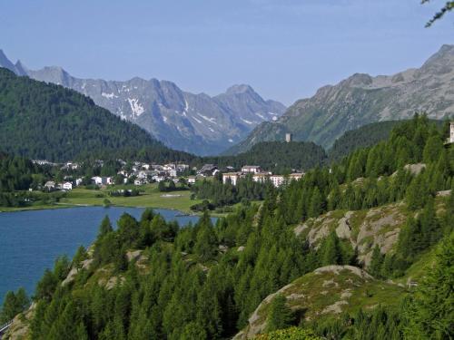 Hotel P�stli