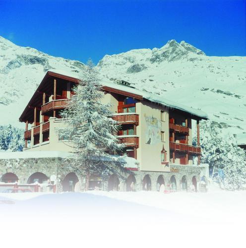 Hotel P�stli