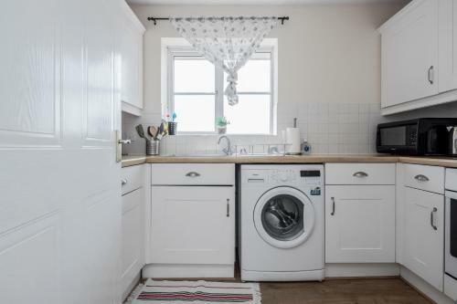Conen Chafford One Apartment