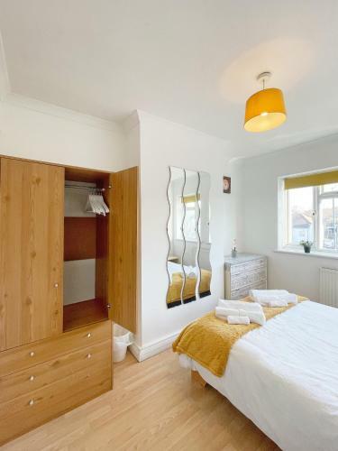 Apartamento 3 Bed Duplex Flat, Free Wifi & Netflix, Ideal For Contractors