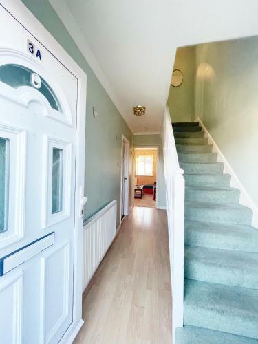 Apartamento 3 Bed Duplex Flat, Free Wifi & Netflix, Ideal For Contractors