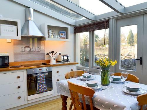 Thistledown Cottage