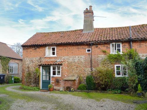 Cherry Tree Cottage - Uk30237