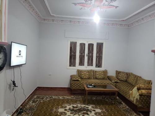 Lovely Sunny And Cozy Apartment With Free Parking