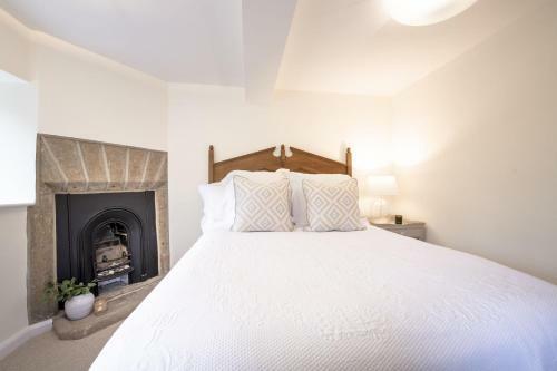 Roundhill Estate
