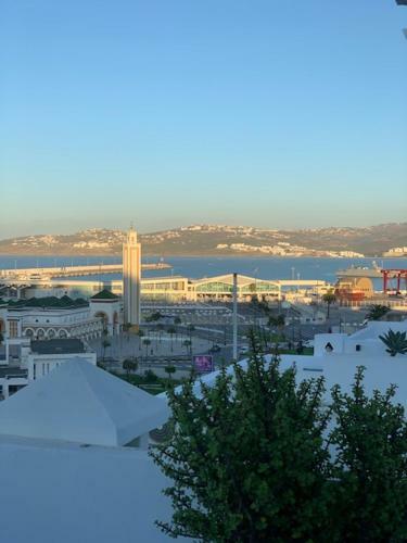 Tanger *maison Avec Terrasse Et Vue Sur La Mer *