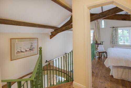 East Cottage Southlands Farm