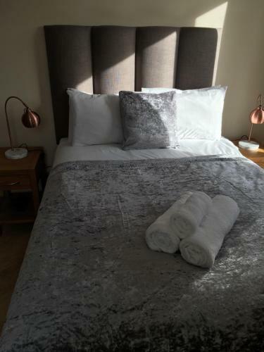 Blue Sky Apartments@guildford Town Centre