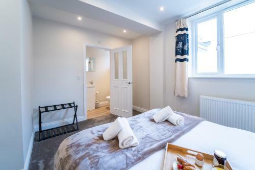 South Quay Apartment