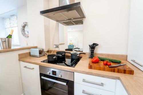 South Quay Apartment