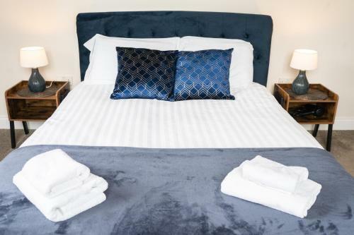Apartamento South Quay Penthouse - 2 Bed