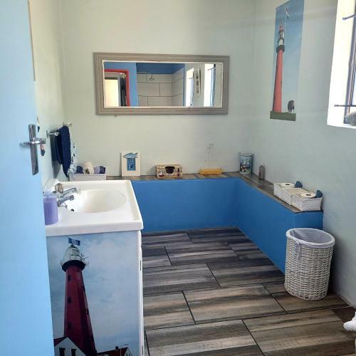 Apartamento Lighthouse Cottage Stone's Throw From The Beach