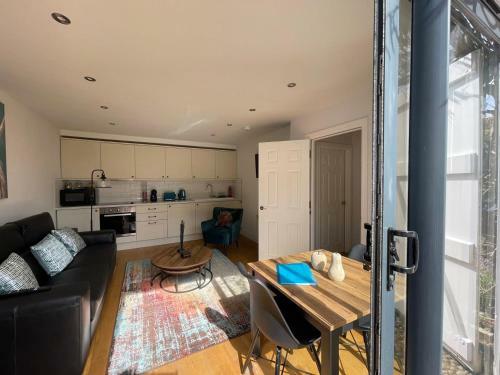 Apartamento 3 The Coach House One Of Three Flats Available