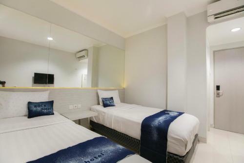 Rock Hotel
