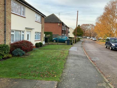 Bookeduk: Modern Apartment In Hatfield Heath