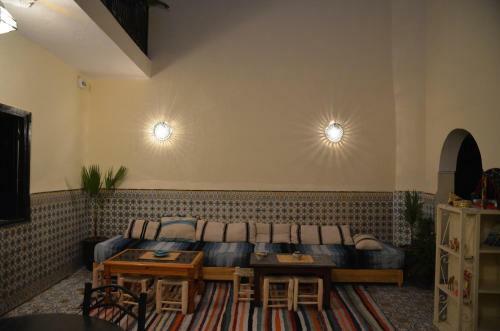 Hostal Dar Mirai