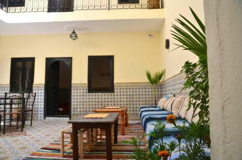 Hostal Dar Mirai