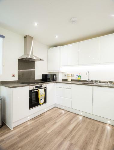 Brand New Luxury One Bed Apartment