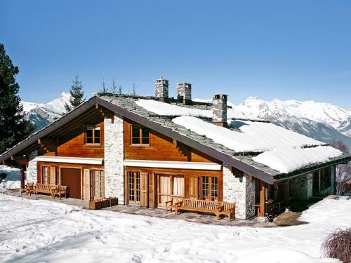 Villa Holiday Home Les Cl�ves
