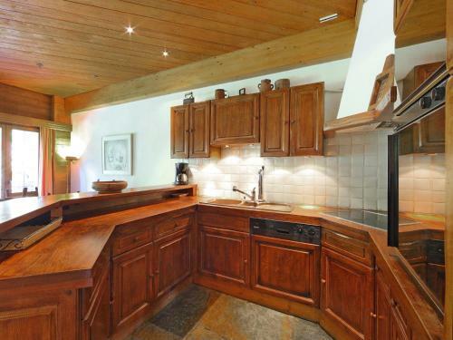 Villa Holiday Home Les Cl�ves