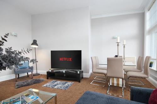 Apartamento Number One - The Exquisite Emerald Abode