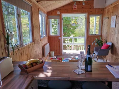 Treeside Woodhouse Free Breakfast Options