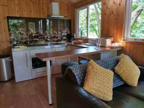 Treeside Woodhouse Free Breakfast Options
