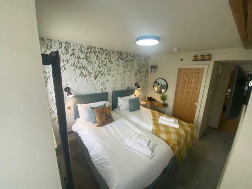 Bed & Breakfast The Hive At Poppi-red